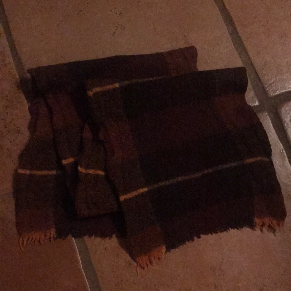 Vintage Botany 500 Wool Scarf